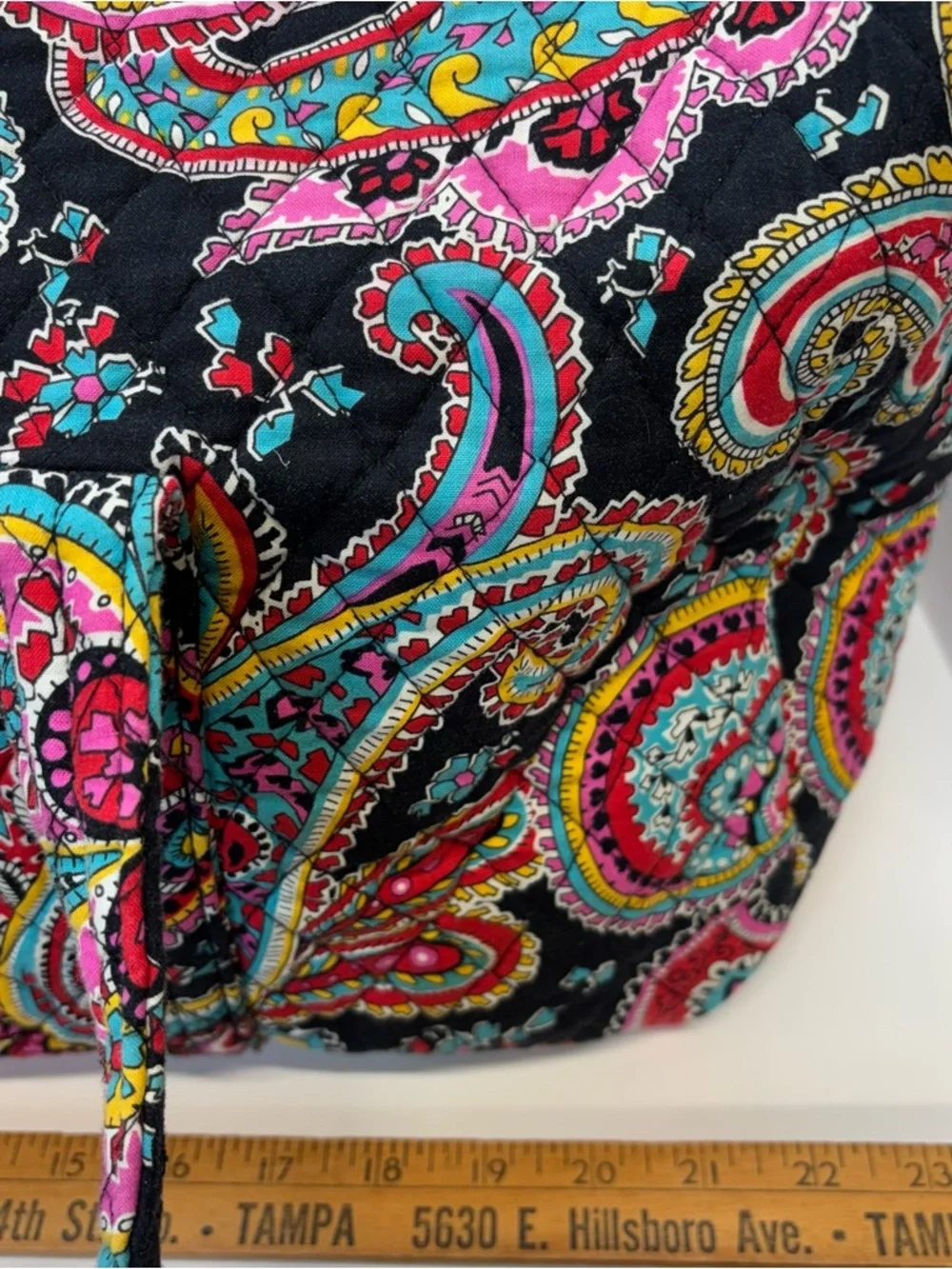 Vera Bradley Quilted Weekend Travel Duffle Bag~ Retired Parisian Paisley Print - Picture 9 of 9
